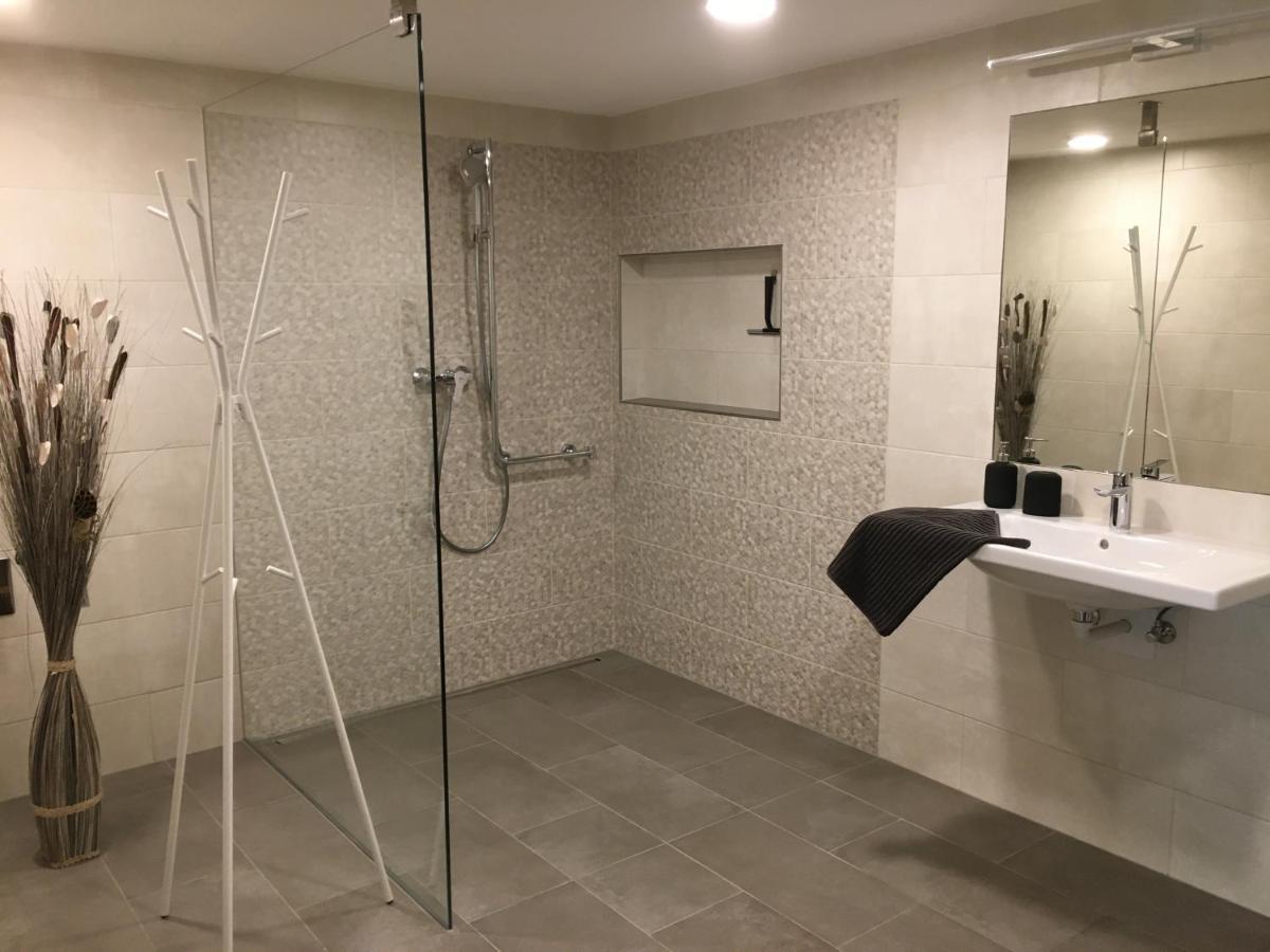Ferienwohnung Stoablick - Barrierefrei Mit Bergblick Bad Goisern Εξωτερικό φωτογραφία